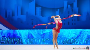 aa q ramonatxo lily fra sfe08667 copia simone ferraro ph